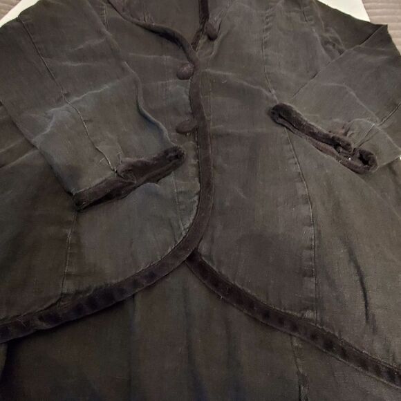 LIV linen jacket with velvet trim Y - Picture 7 of 10